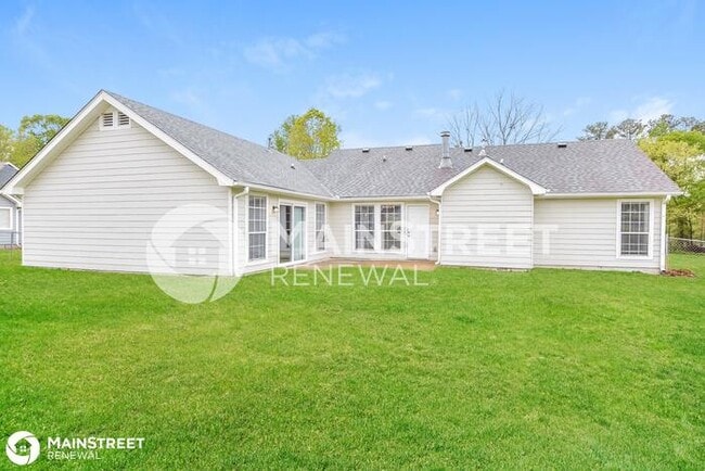 Building Photo - 155 Water view dr, STOCKBRIDGE, GA 30281