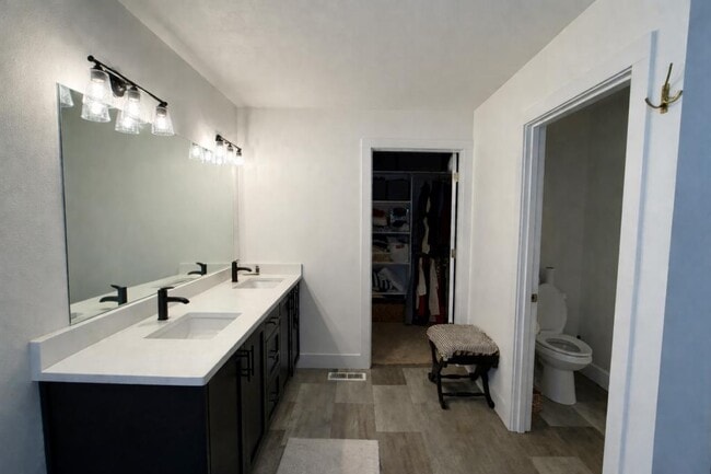 Building Photo - 825 NW 175th Wy