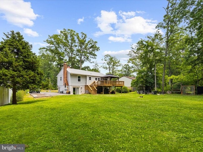 Building Photo - 1215 Holmewood Dr