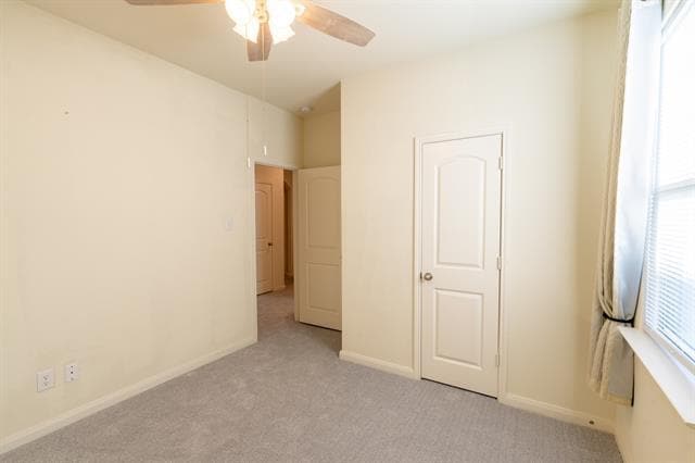 Building Photo - 208 Liberty Ln