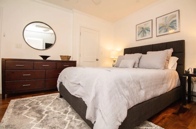 Building Photo - 1008 Tremont St