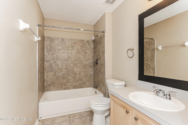 Building Photo - 10002 Lancashire Dr