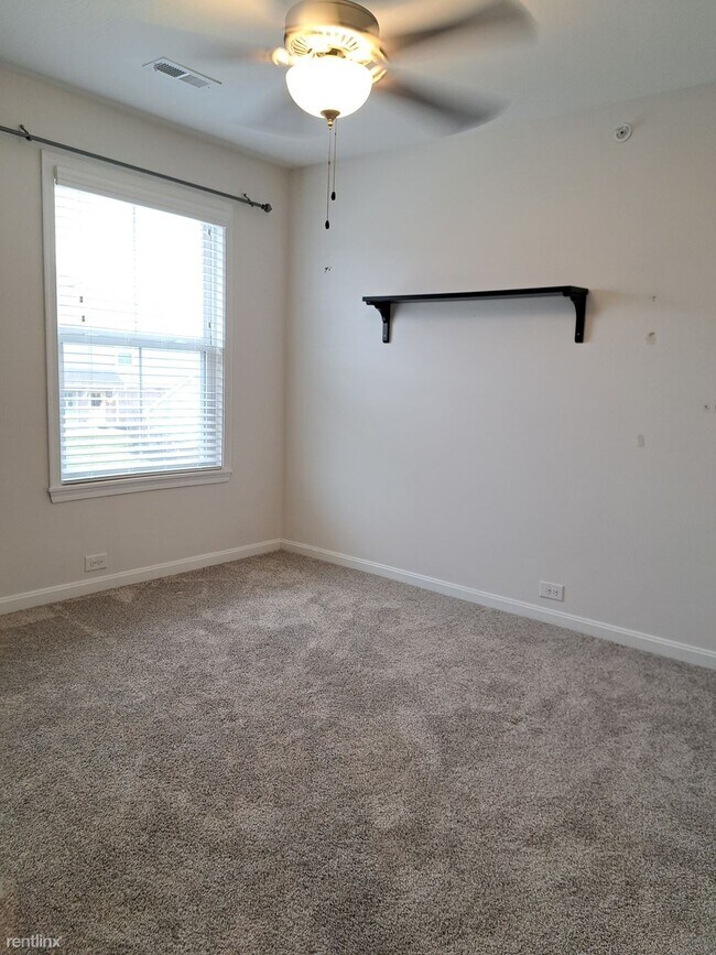 Building Photo - 2 br, 2 bath Condo - 225 Waterhaven Way