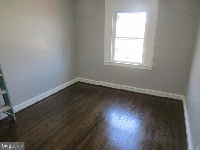 Building Photo - 3558 Juneway