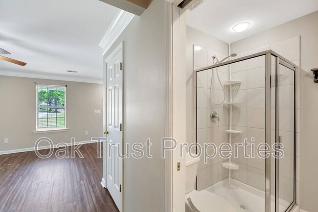 Building Photo - 2284 Kings Gate Ln