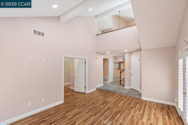 Building Photo - 1156 Tiffany Ln