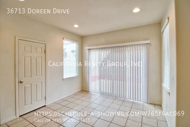 Building Photo - 36713 Doreen Dr