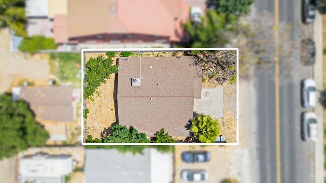 Building Photo - 3 bed 2 bath home for RENT in Modesto by H...