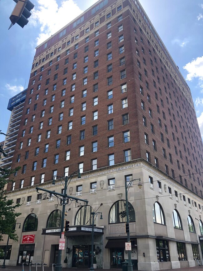 Building Photo - 109 N Main St