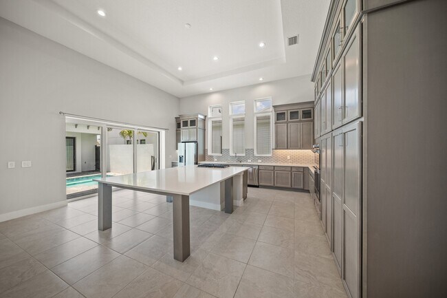 Building Photo - 6309 Turtle Grass Dr