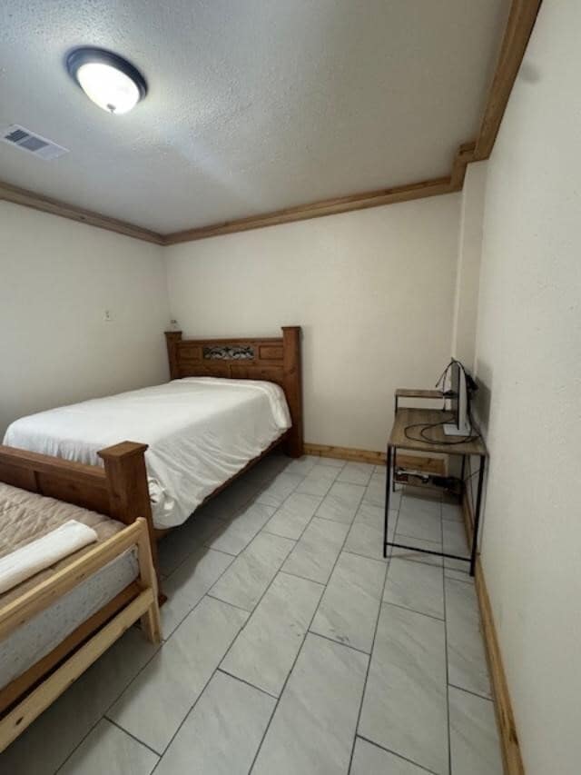 Building Photo - 9500 Bissell Rd