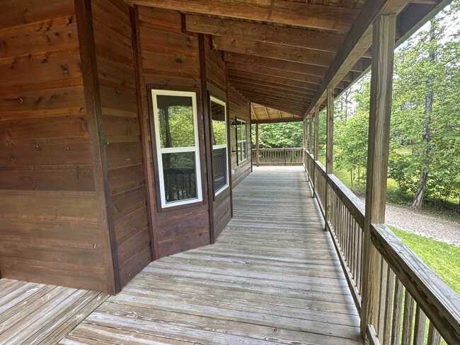 Building Photo - 2546 Brookhaven Ln