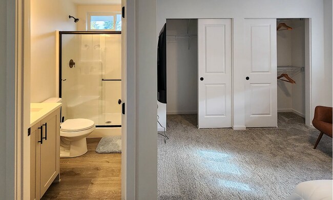 Building Photo - Beautiful, private 2 bed, 2.5 bath townhouse in Silverdale