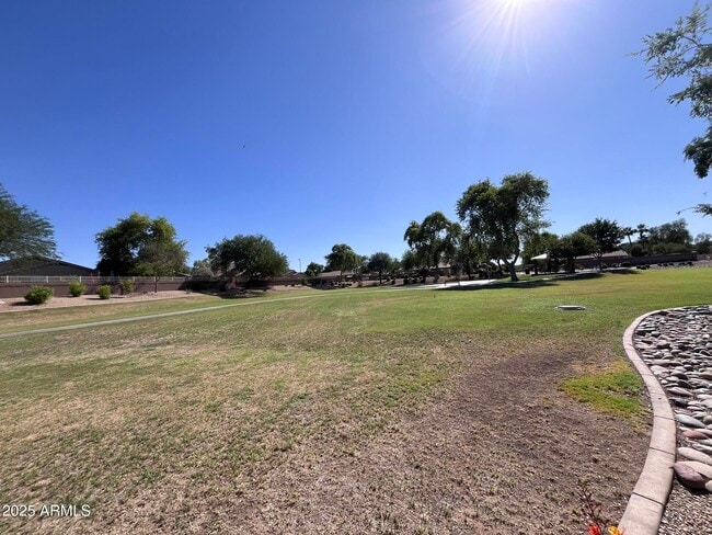 Building Photo - 2610 S Moccasin Trail