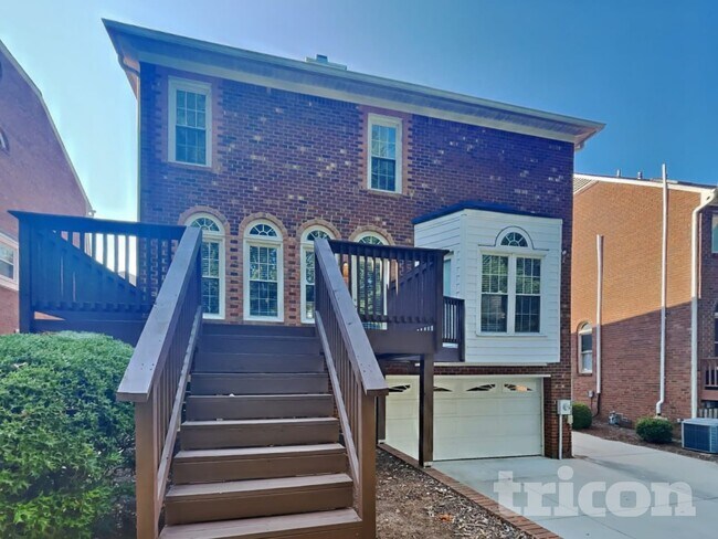 Building Photo - 6013 Rittenhouse Rd