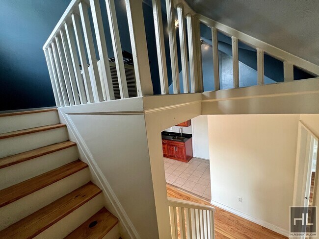 Building Photo - EAST 48 STREET