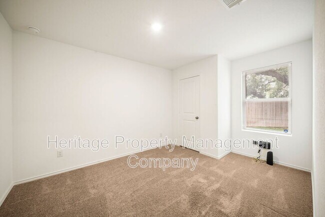 Building Photo - 14636 Cregg Ml Dr