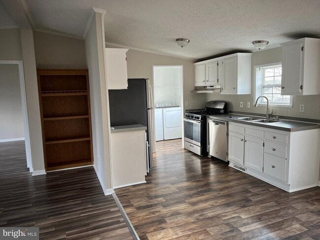 Building Photo - 37 Thayers Gull Dr