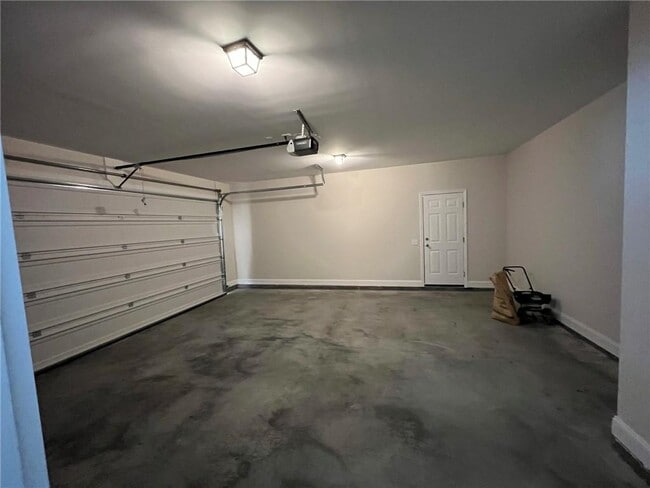 Building Photo - 1208 Market St