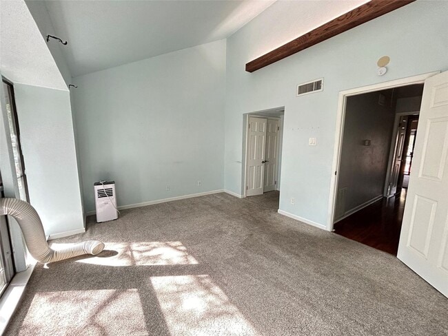 Building Photo - 4535G N O'Connor Rd