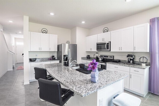 Building Photo - 1456 Isleta Lp