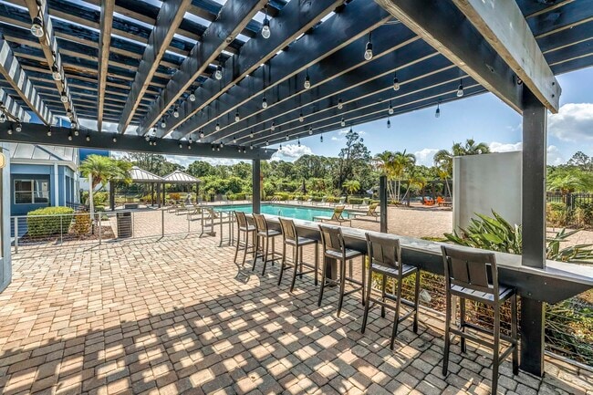 Building Photo - Audubon Village