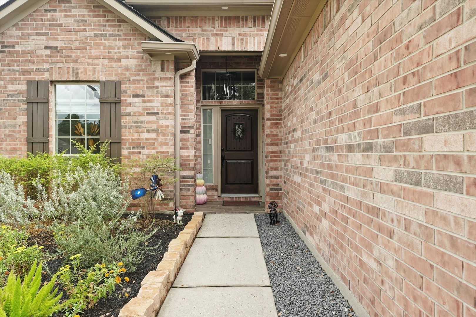 Building Photo - 21328 Village Crossing Ln