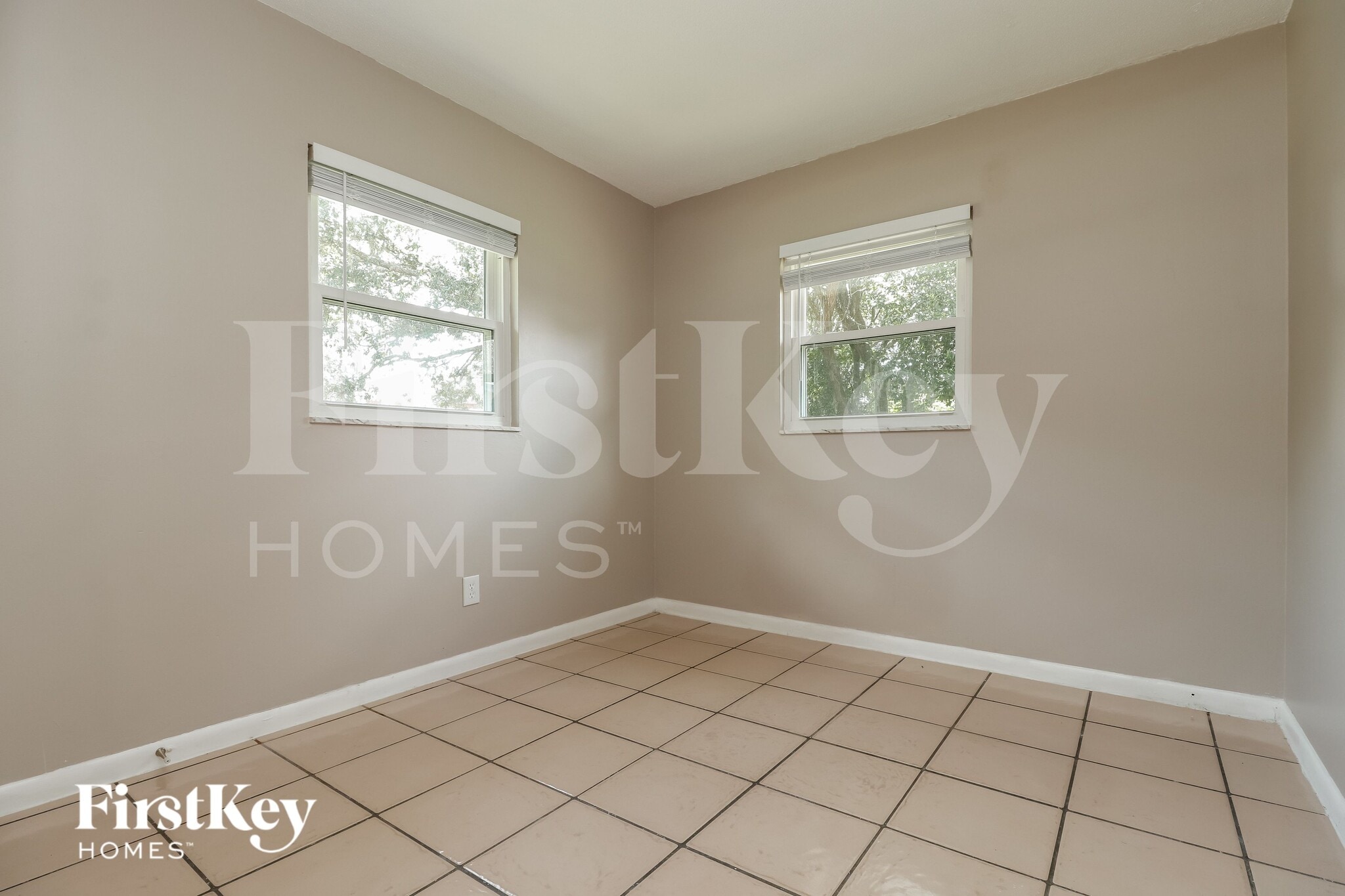 Building Photo - 315 Miami Ave