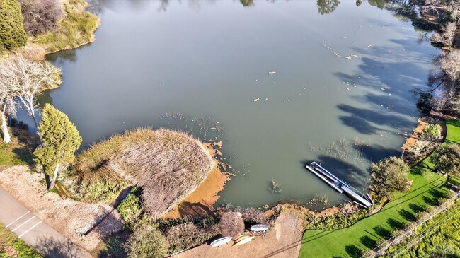 Building Photo - 2299 Sobre Vista Rd