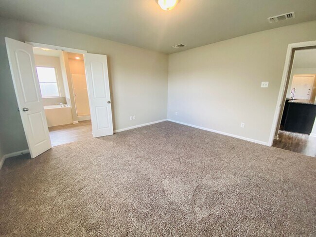 Building Photo - Charming and well-maintained home in a convenient Temple location