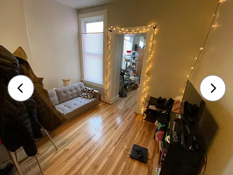 Building Photo - 2390/2392 Wheeler