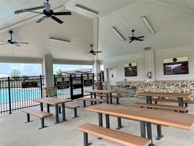 Building Photo - 4602 Tuscan Lily Dr