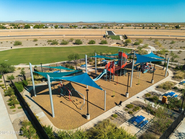 Building Photo - 29932 N Palo Verde Dr