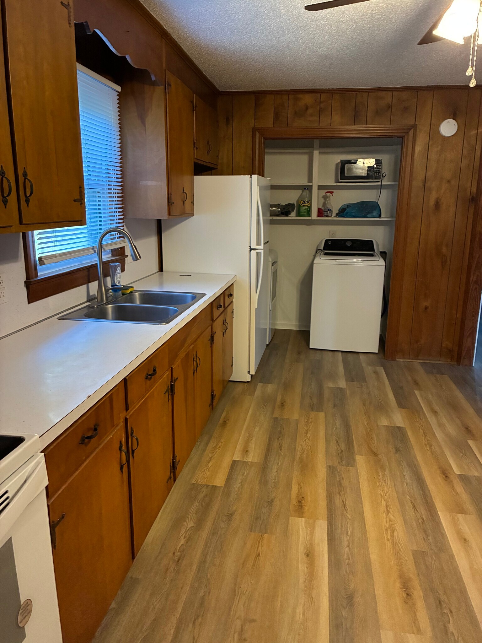 Building Photo - 129 Vinson Rd