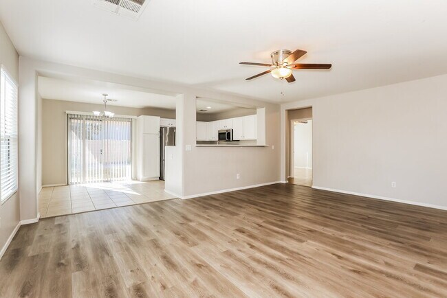 Building Photo - 2377 E San Manuel Rd