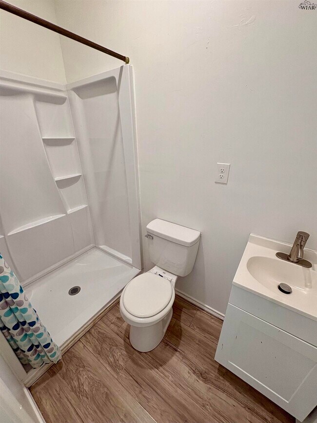 Building Photo - 2168 Ave H