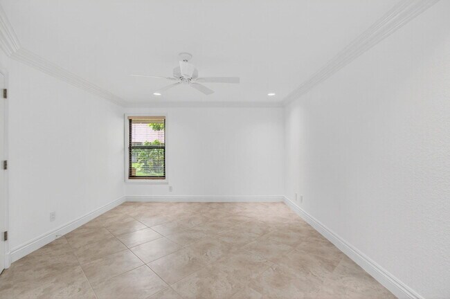 Building Photo - 3770 Blue Ridge Rd
