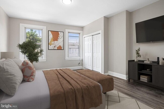 Building Photo - 2257 Ann St