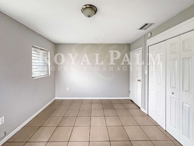 Building Photo - 9861 Orange River Blvd