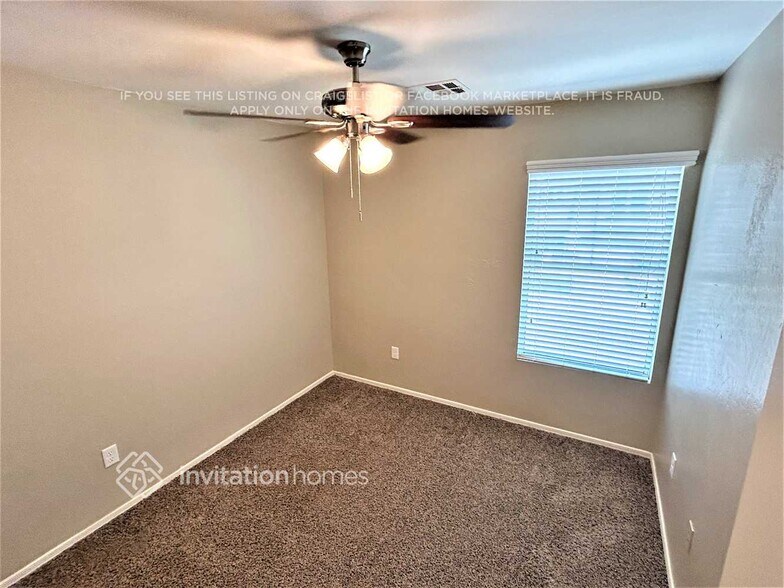 Building Photo - 3933 W Carter Rd