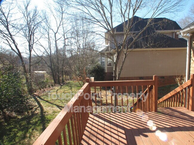 Building Photo - 6532 Outerbridge Lane