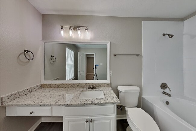 Building Photo - 7734 Pasture Bend Ln