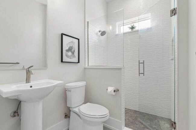 Building Photo - 3538 N Ocean Shore Blvd