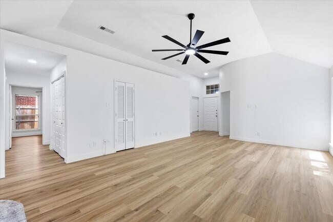 Building Photo - 8812 Sabinas Trail