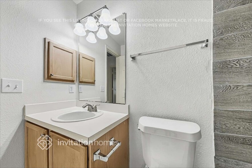 Building Photo - 17326 Turquoise Stream Dr