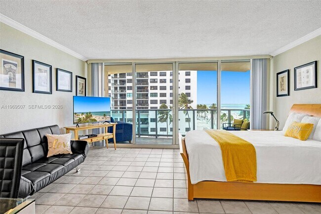 Building Photo - 2501 S Ocean Dr