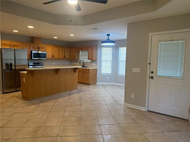 Building Photo - 106 Windridge Dr