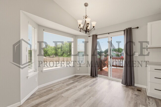 Building Photo - 1726 Black Oak Ct