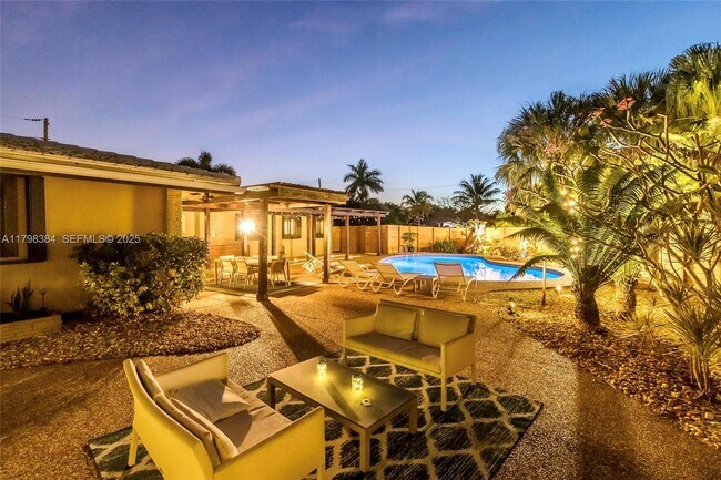 Building Photo - 3444 NE 18th Ave