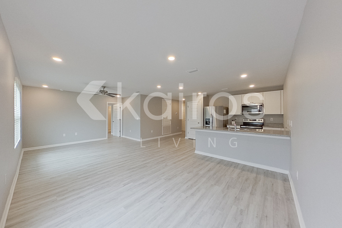 Building Photo - 155 Swallowtail Ln